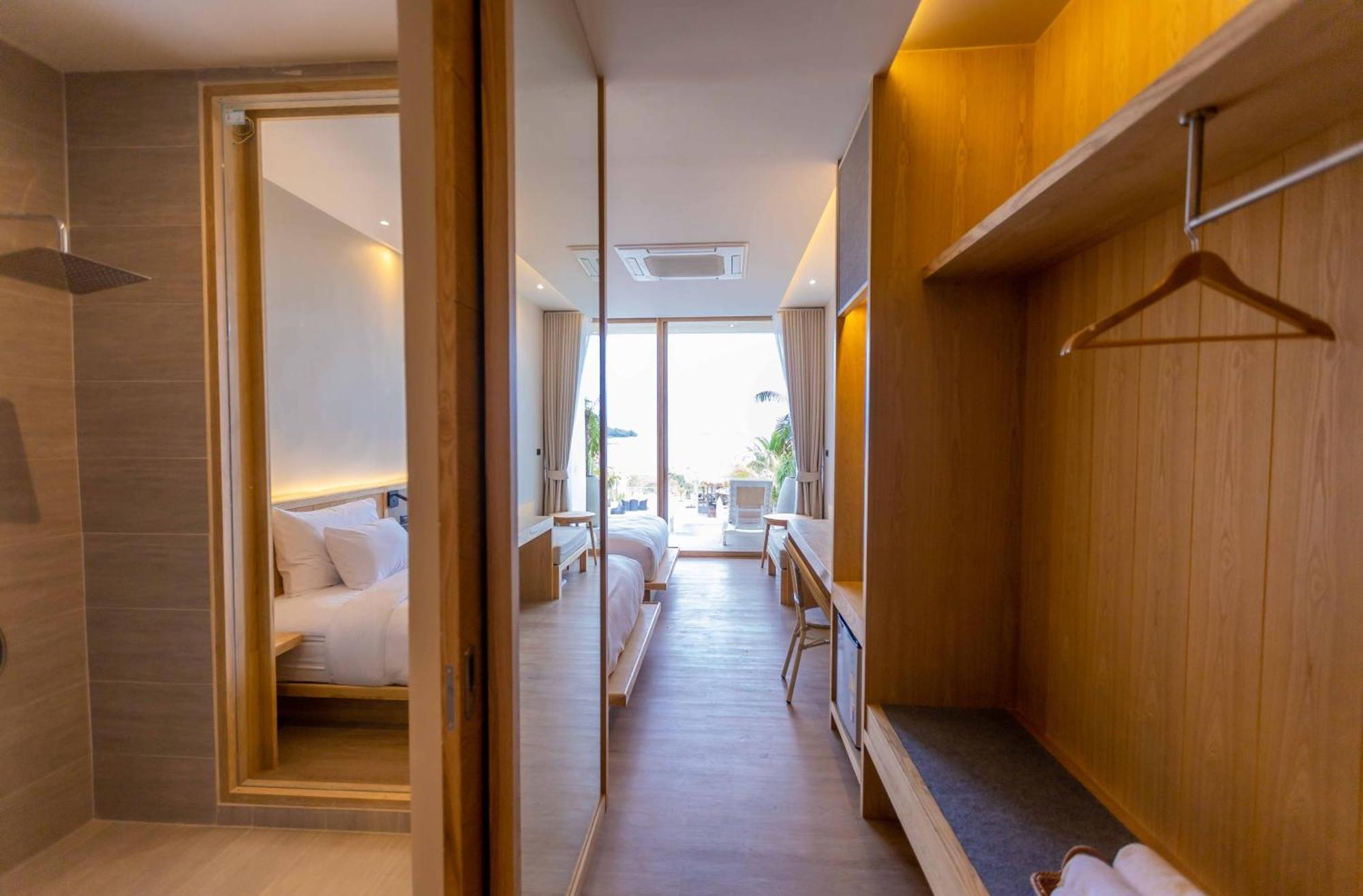 Le La Lake Resort And Spa Каенг Качан Стая снимка
