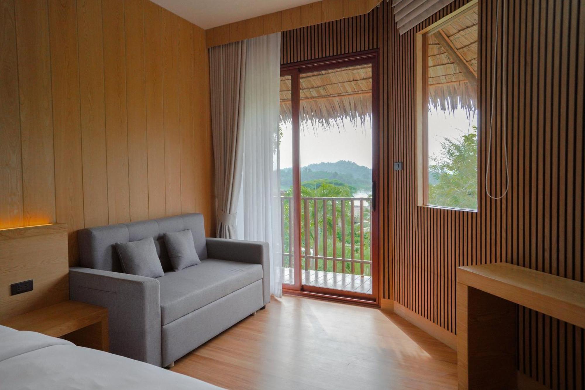 Le La Lake Resort And Spa Каенг Качан Екстериор снимка