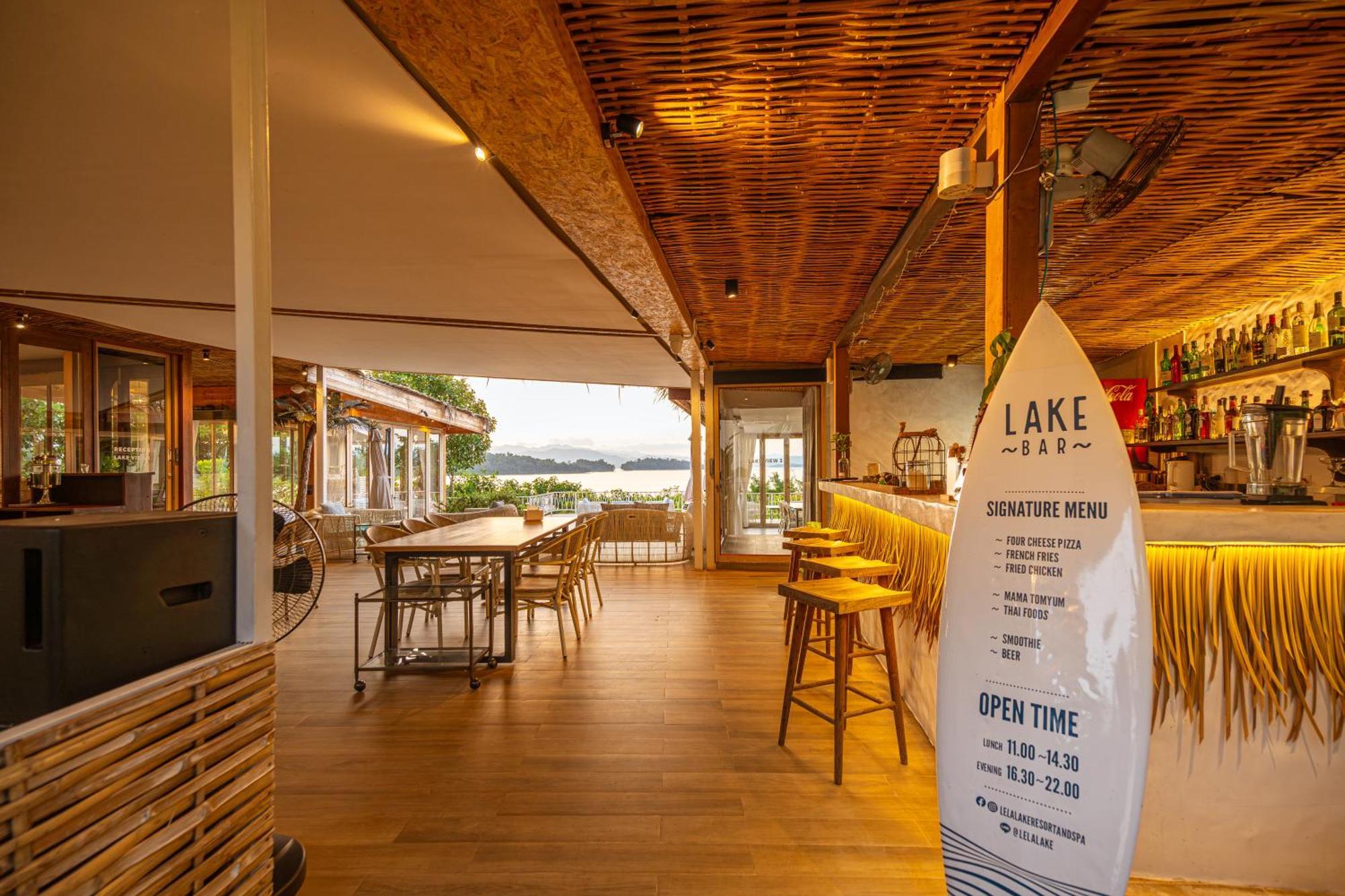 Le La Lake Resort And Spa Каенг Качан Екстериор снимка